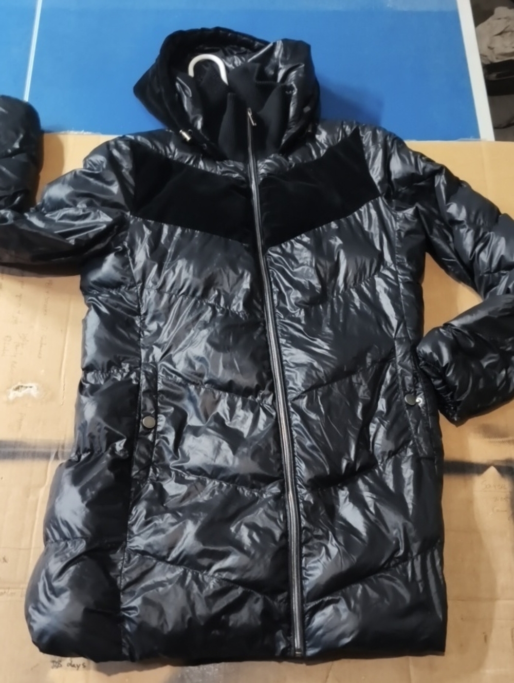 Lucky Brand Women's Medium Black High-Shine Quilted Puffer Jacket Velvet Chevron